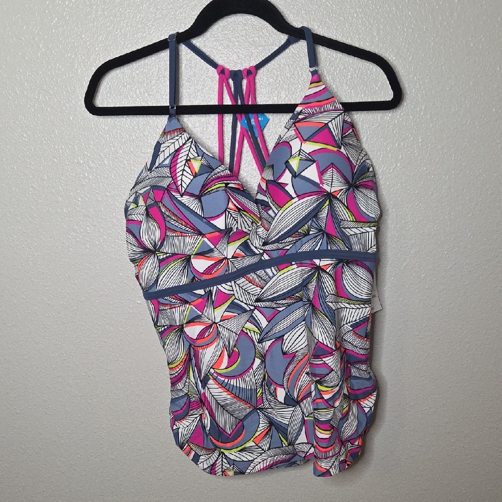Free Country Colorful Geometric Print Tankini Top
